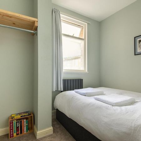 99 Steps To The Sea Apartment Brighton Екстериор снимка