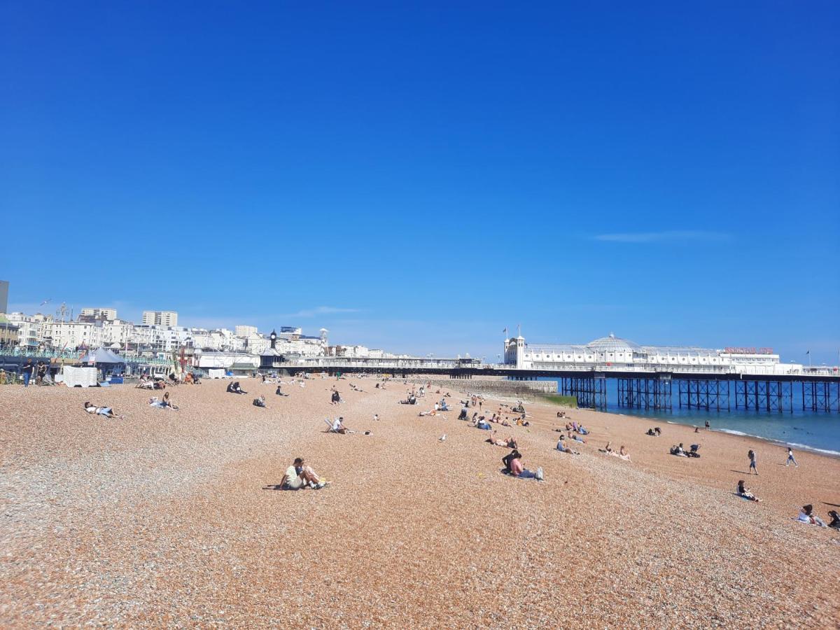 99 Steps To The Sea Apartment Brighton Екстериор снимка